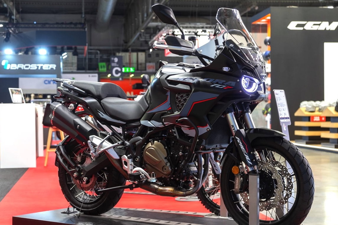 アルベロベロ Shelved MV Agusta LXP 5.5 remixed into Rieju Xplora | Visordown
